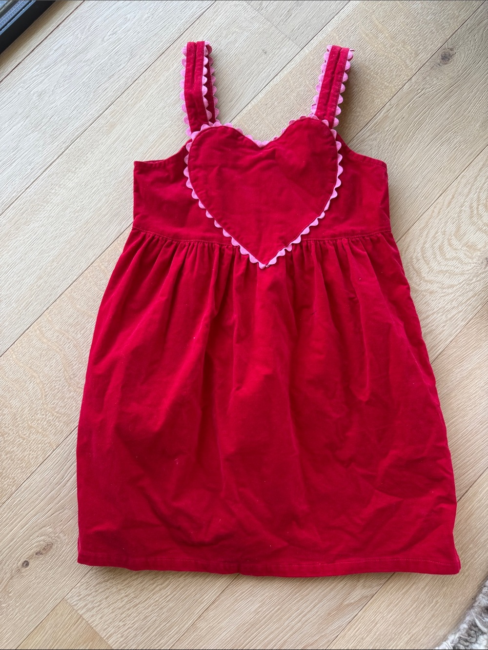8y Gymboree Red Sundress with Pink Scalloped Trim ❤️👀